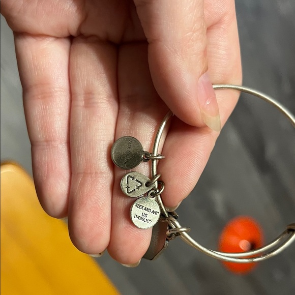 Alex and Ani Silver Charm Bangle Bracelet Future Mrs. - Picture 3 of 3